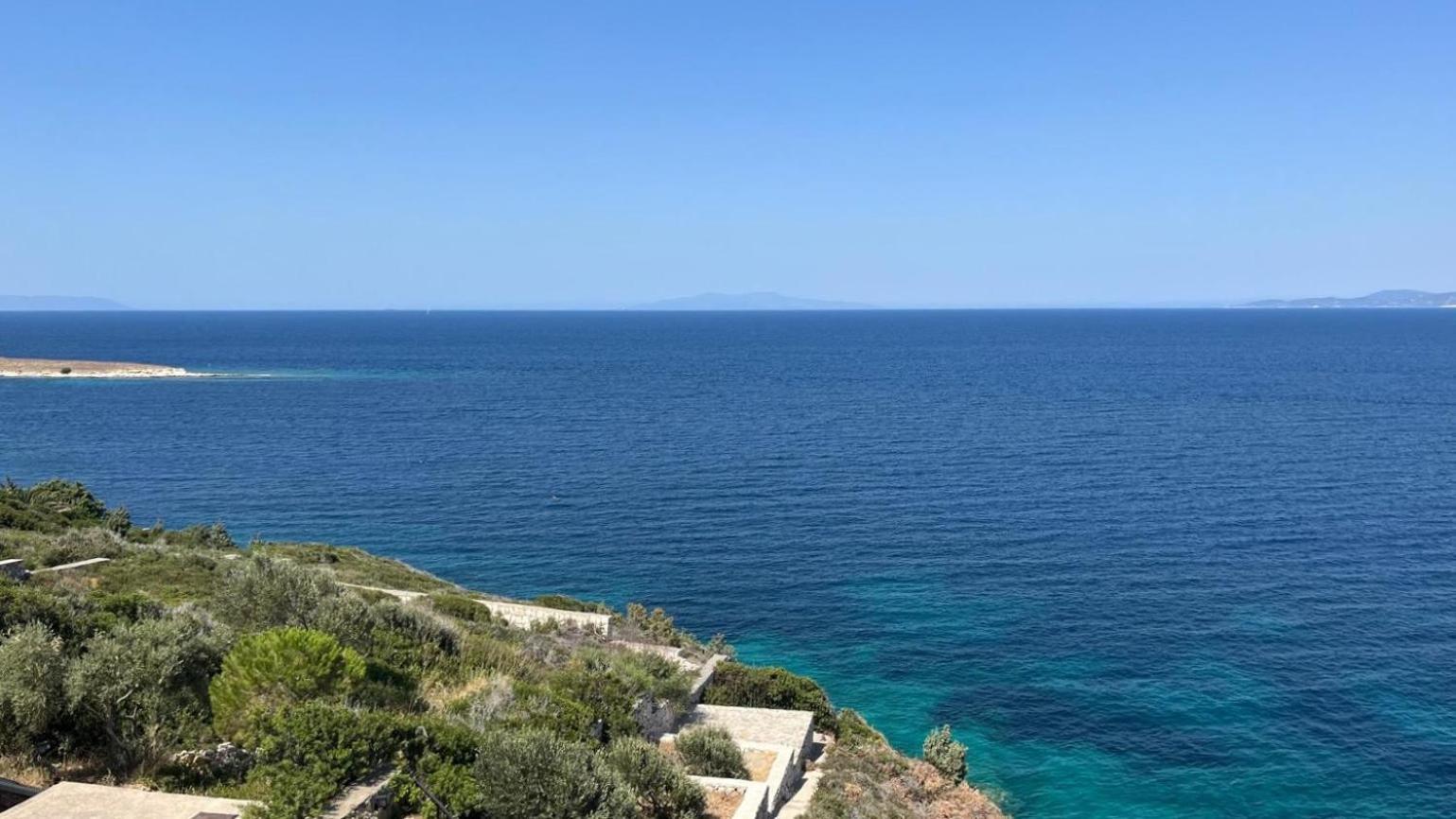 Nergis Hotel Karaburun  Exteriör bild