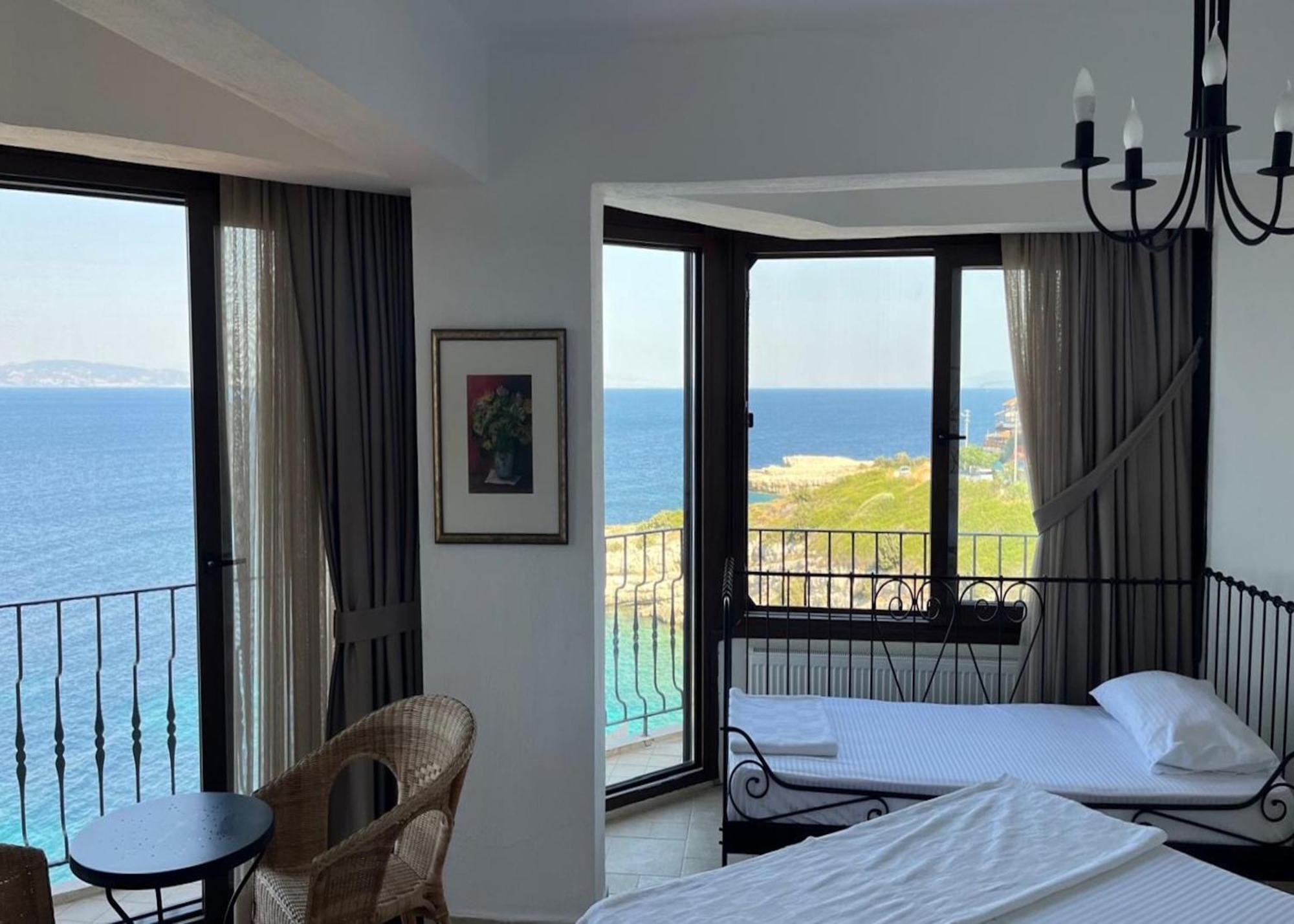 Nergis Hotel Karaburun  Exteriör bild