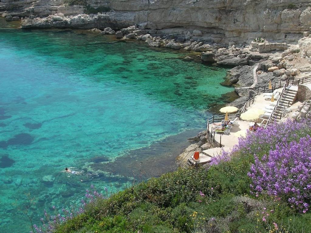 Nergis Hotel Karaburun  Exteriör bild