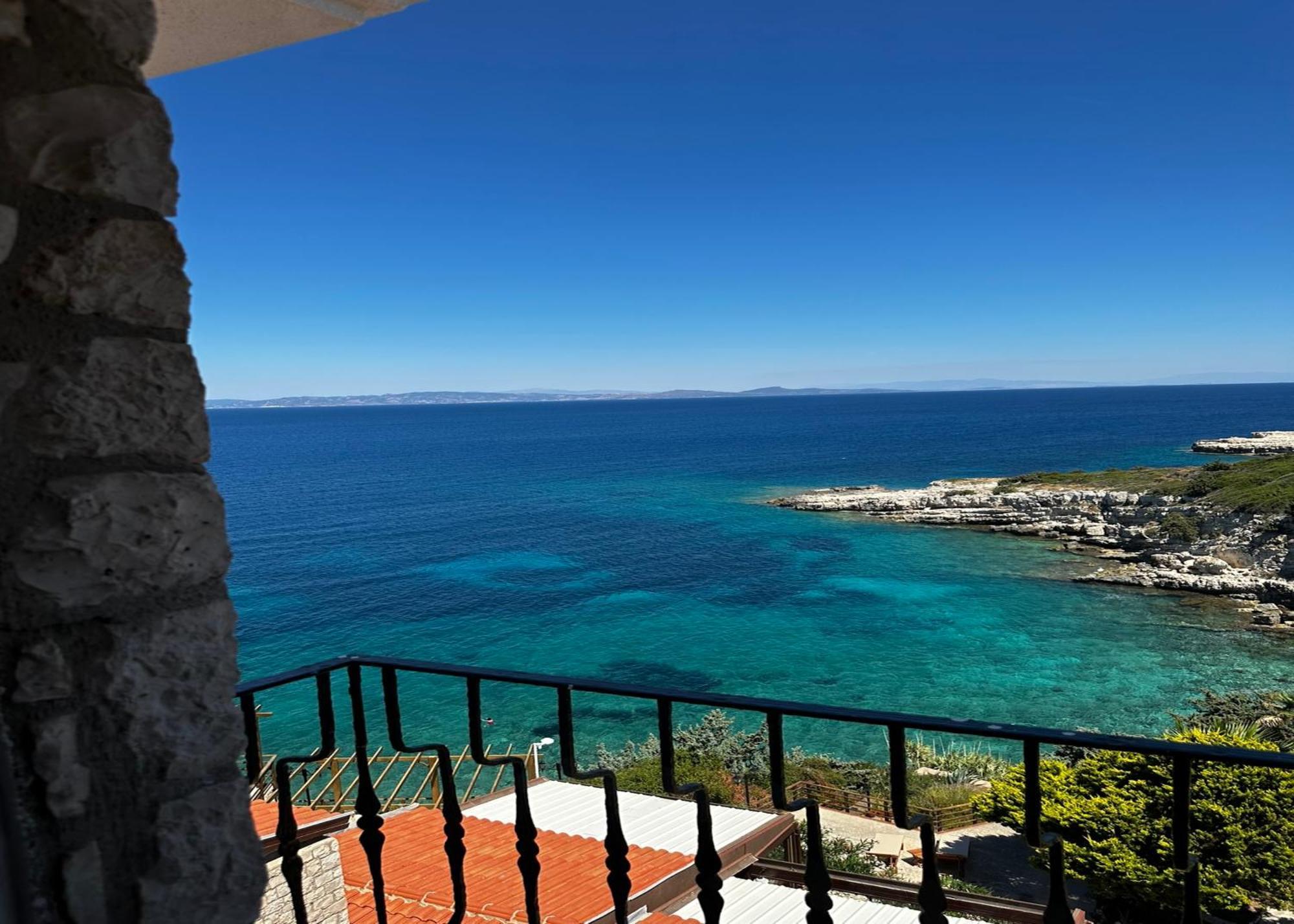 Nergis Hotel Karaburun  Exteriör bild