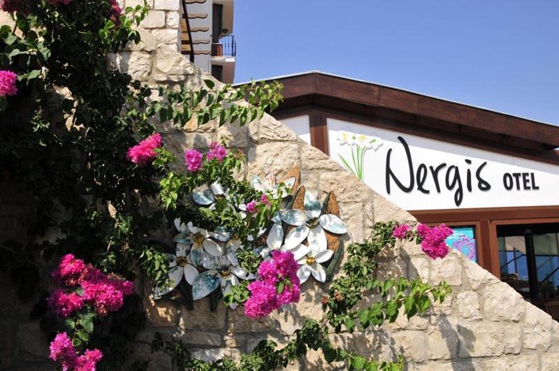 Nergis Hotel Karaburun  Exteriör bild