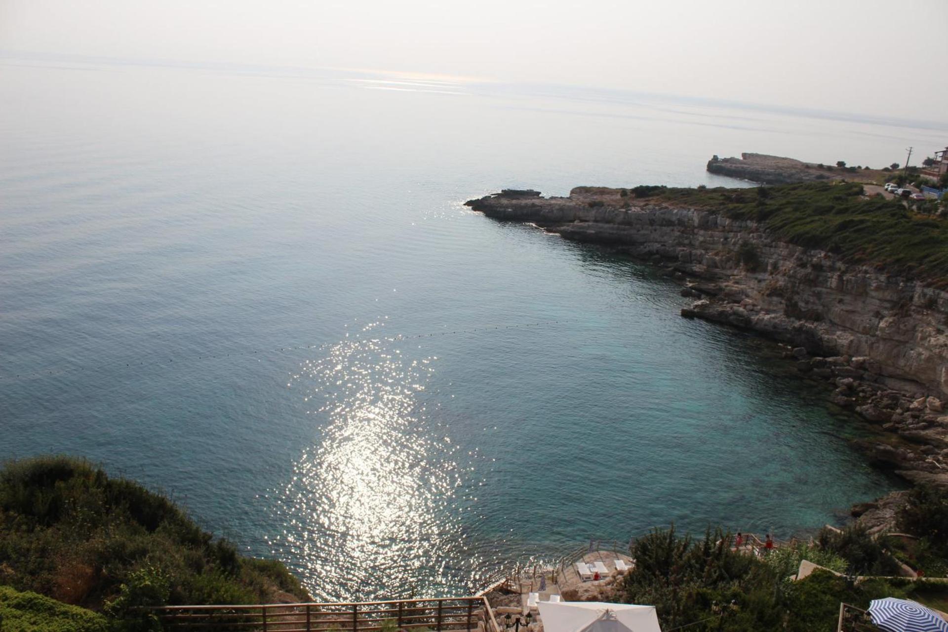 Nergis Hotel Karaburun  Exteriör bild
