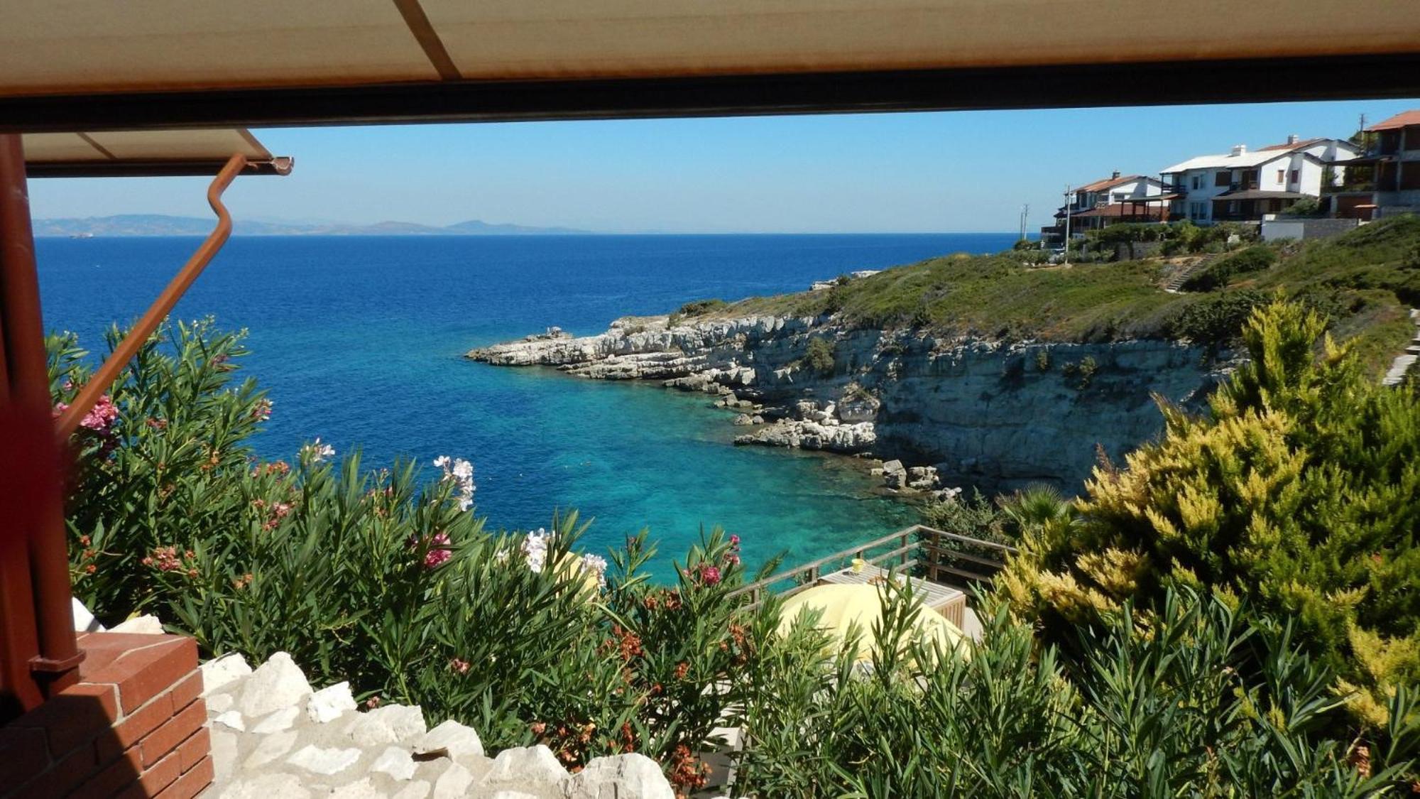 Nergis Hotel Karaburun  Exteriör bild